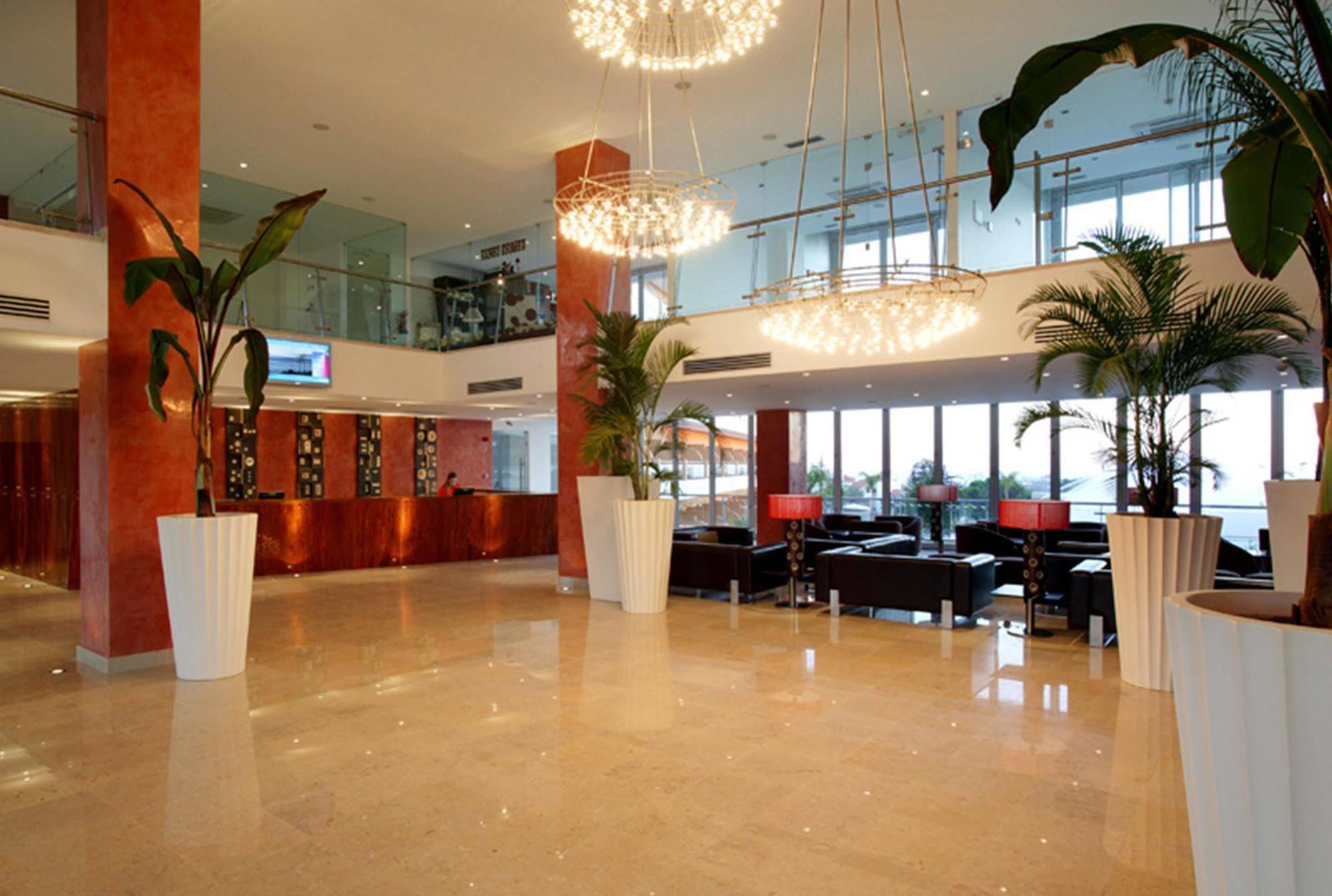 Hotel Apartamento Balaia Atlantico Албуфейра Экстерьер фото